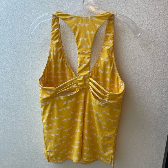 Carve Designs Women’s La Jolla Tankini, Large, Cascade (yellow) - Picture 4 of 12